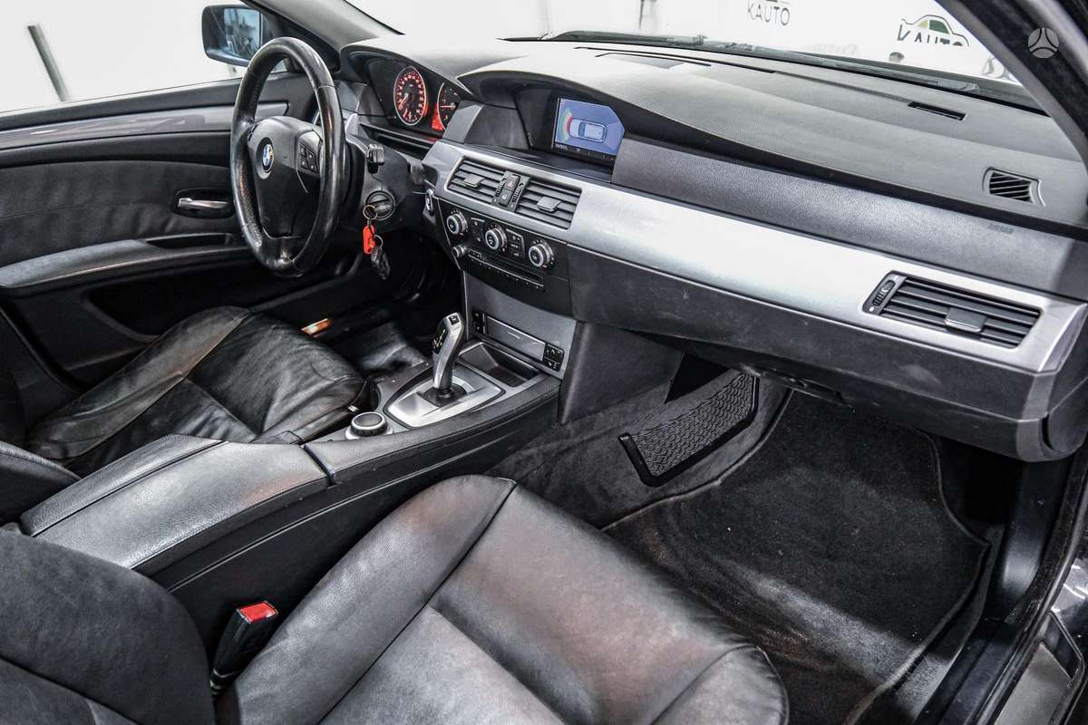 BMW 525 2007 — photo 11