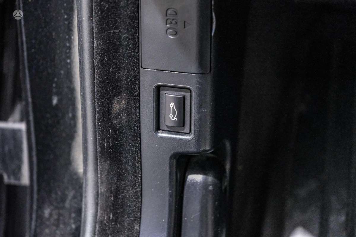 BMW 525 2007 — photo 16