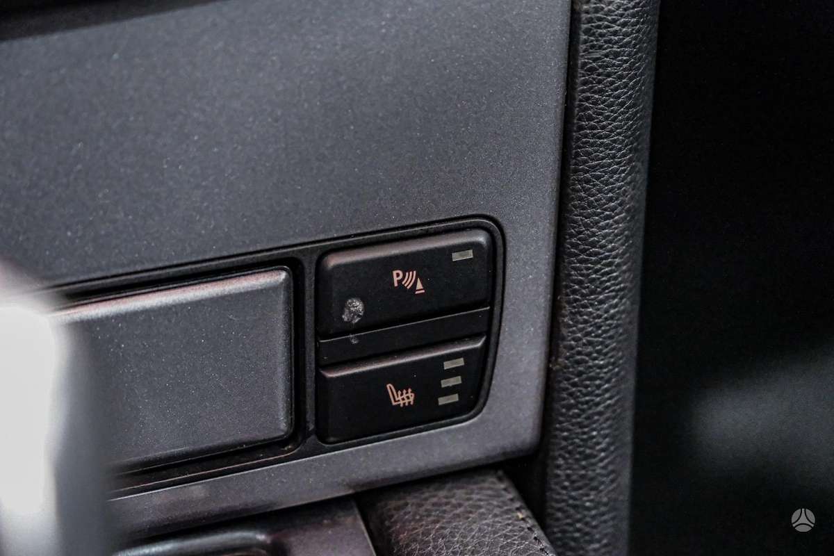 BMW 525 2007 — photo 27