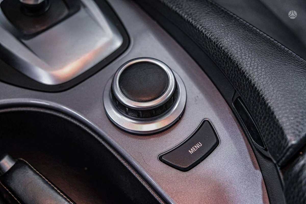 BMW 525 2007 — photo 28
