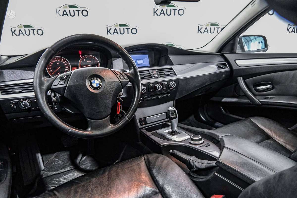 BMW 525 2007 — photo 7
