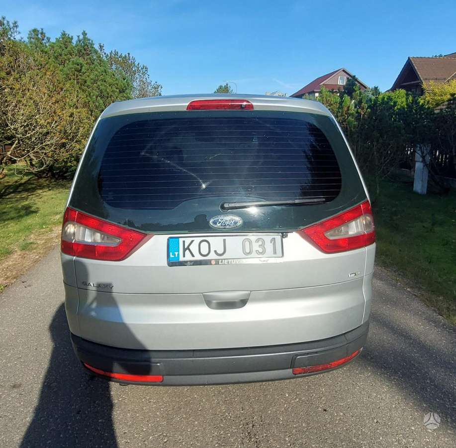 Ford Galaxy 2009 — photo 6