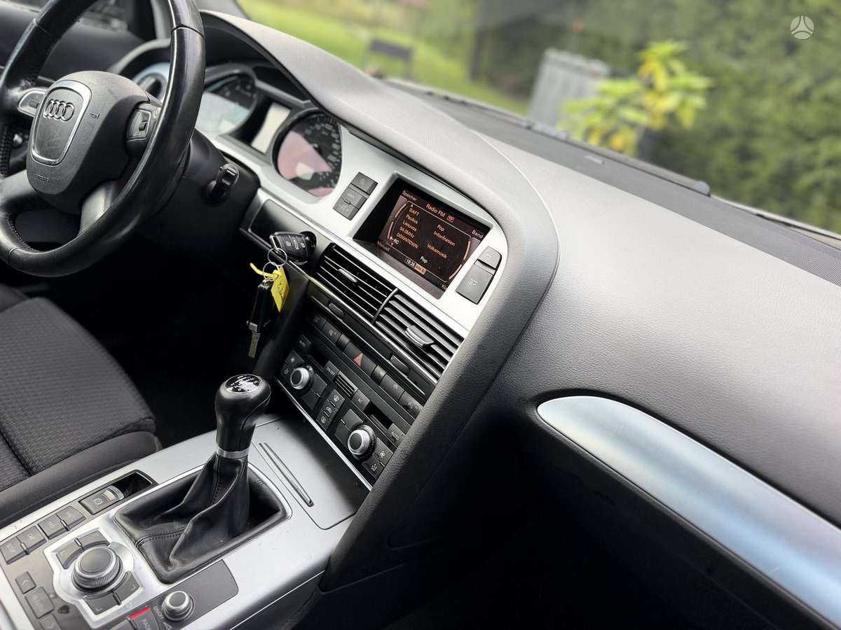 Audi A6 2009 — photo 5