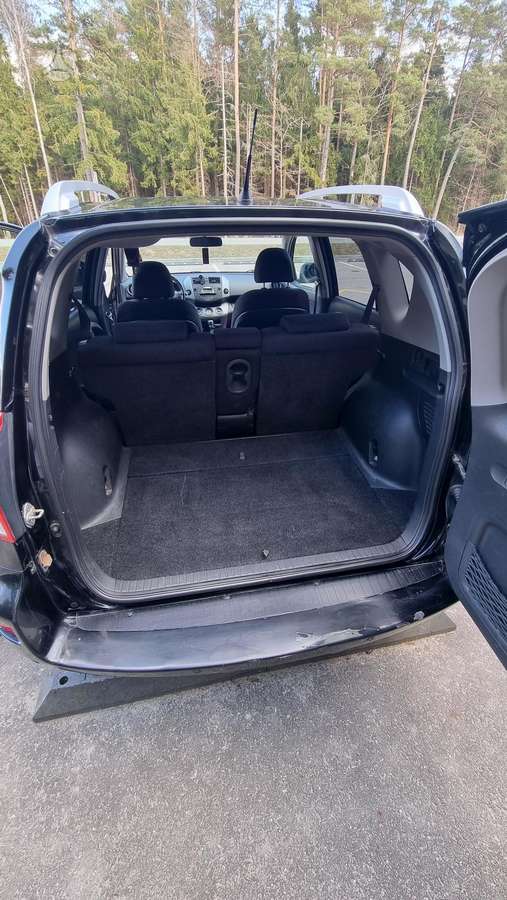 Toyota RAV4 2009 — photo 8