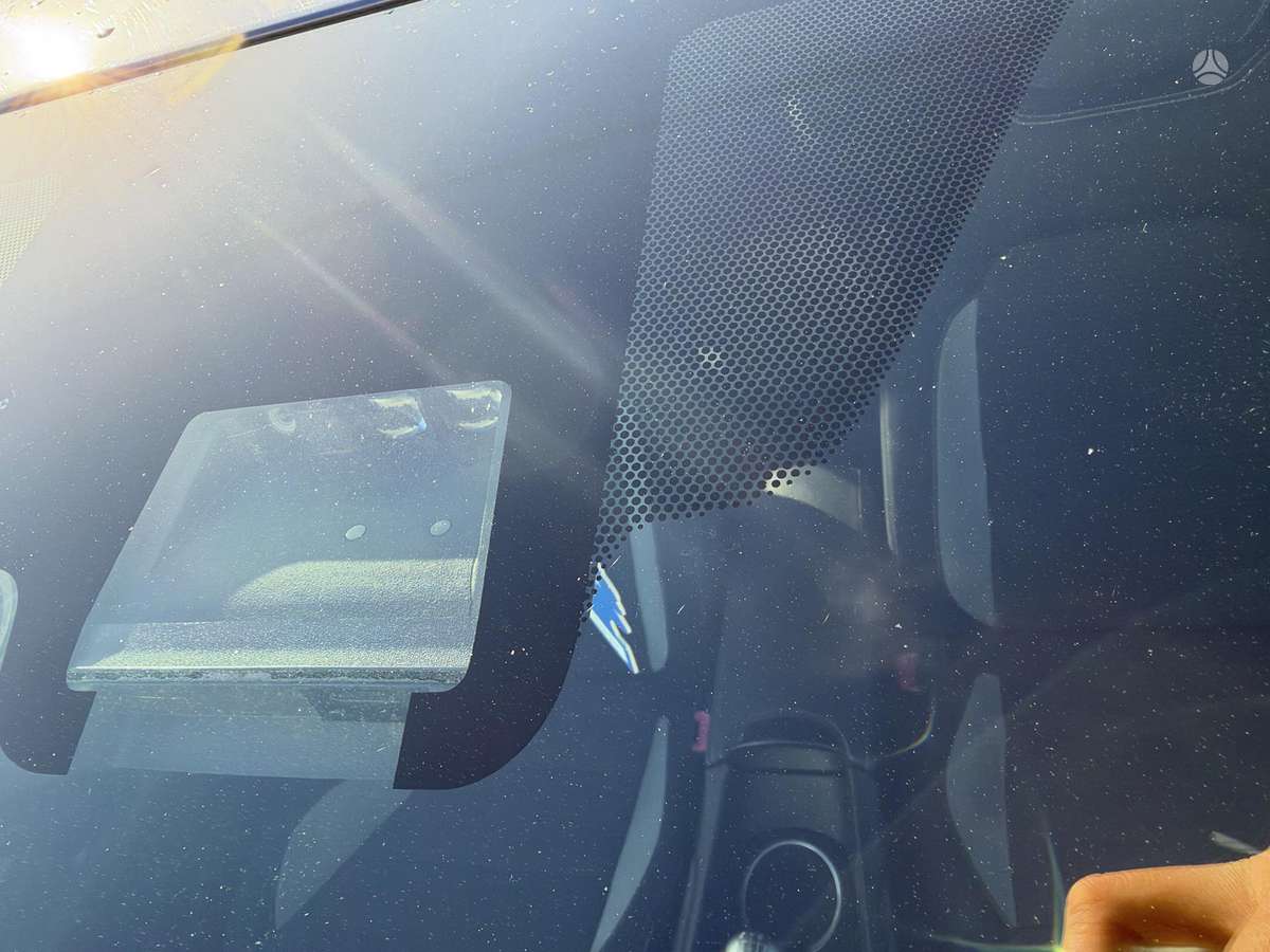 Toyota Avensis 2015 — photo 14