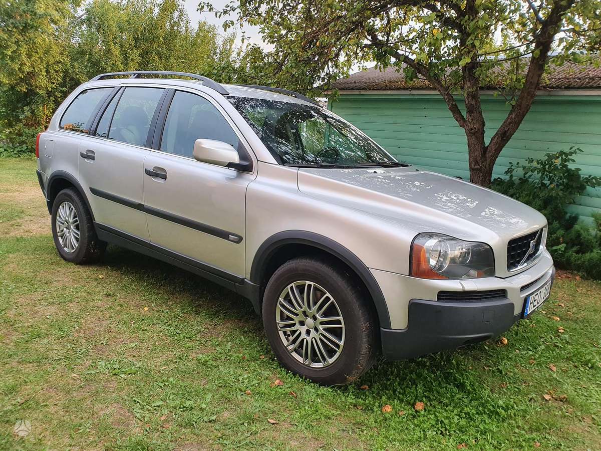 Volvo XC90 2005 — interior
