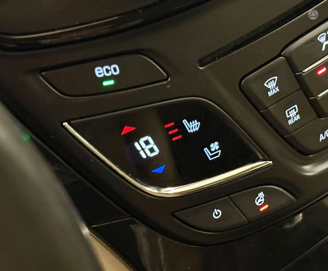 Opel Insignia 2015 — photo 10