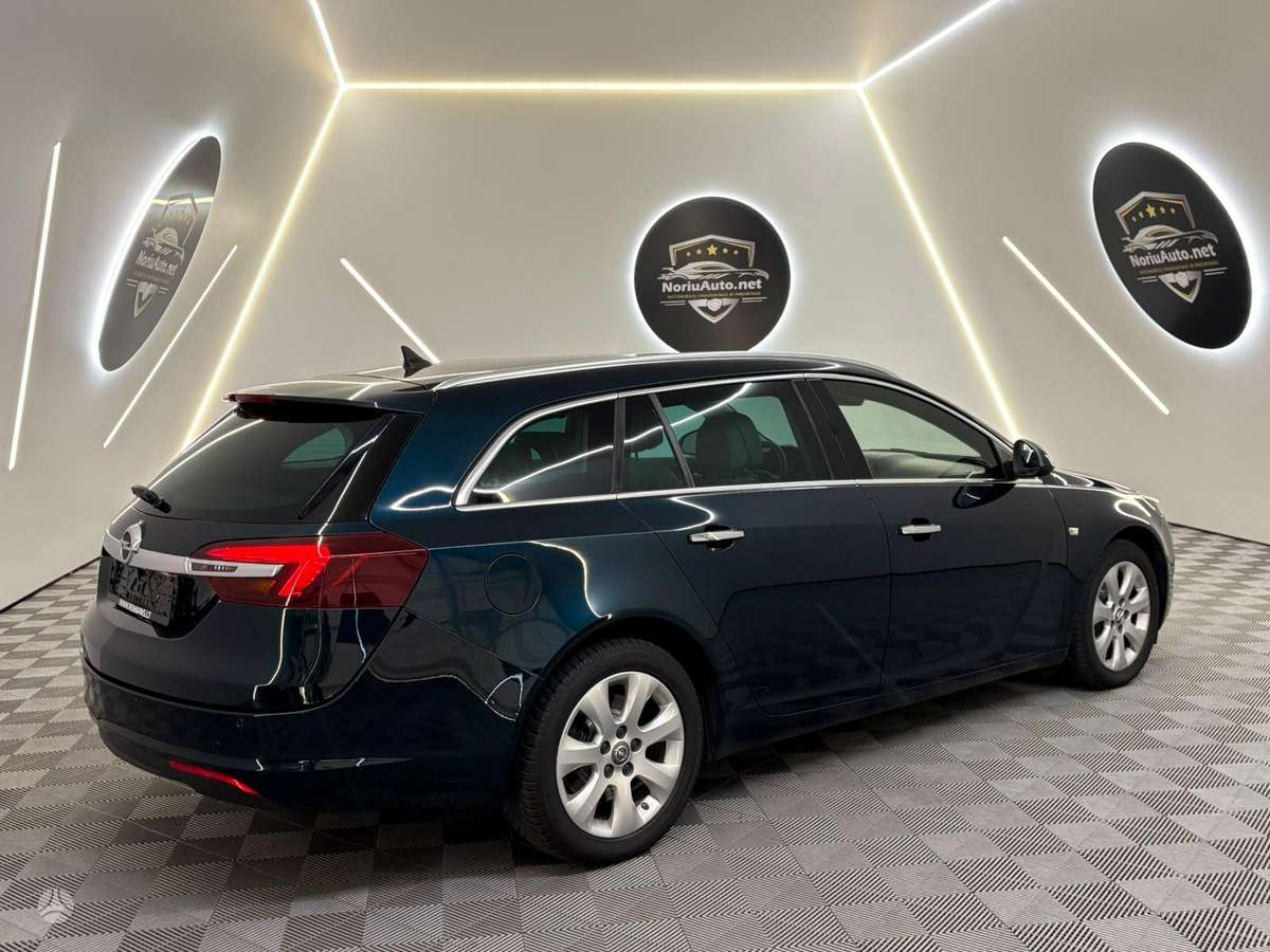 Opel Insignia 2015 — photo 17