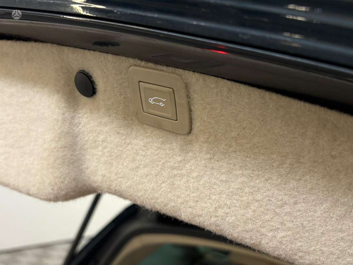 Opel Insignia 2015 — photo 29