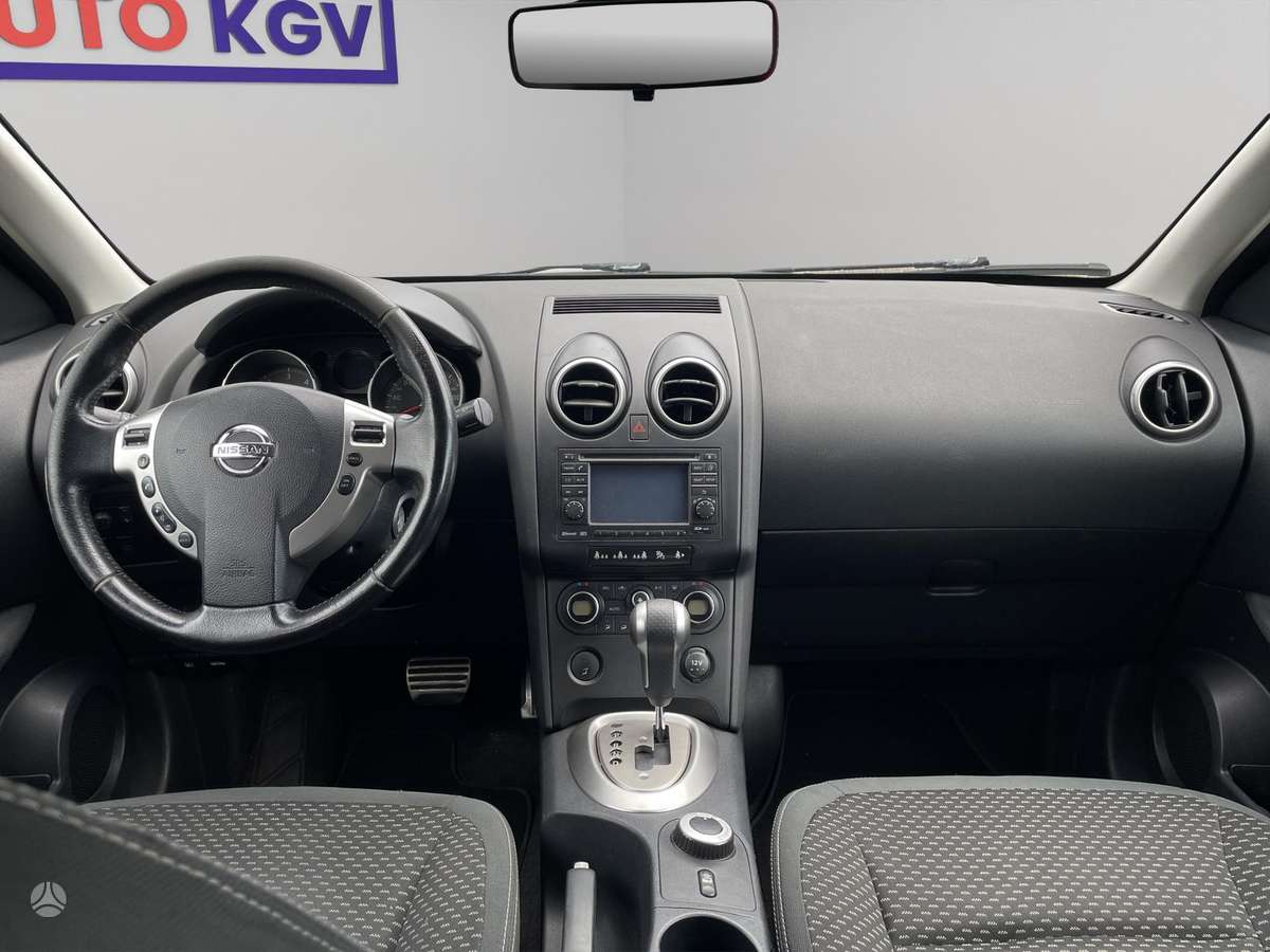 Nissan Qashqai 2010 — фото 11