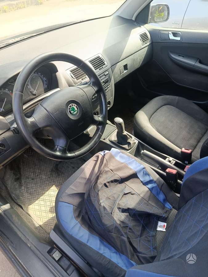 Skoda Fabia 2004 — interior