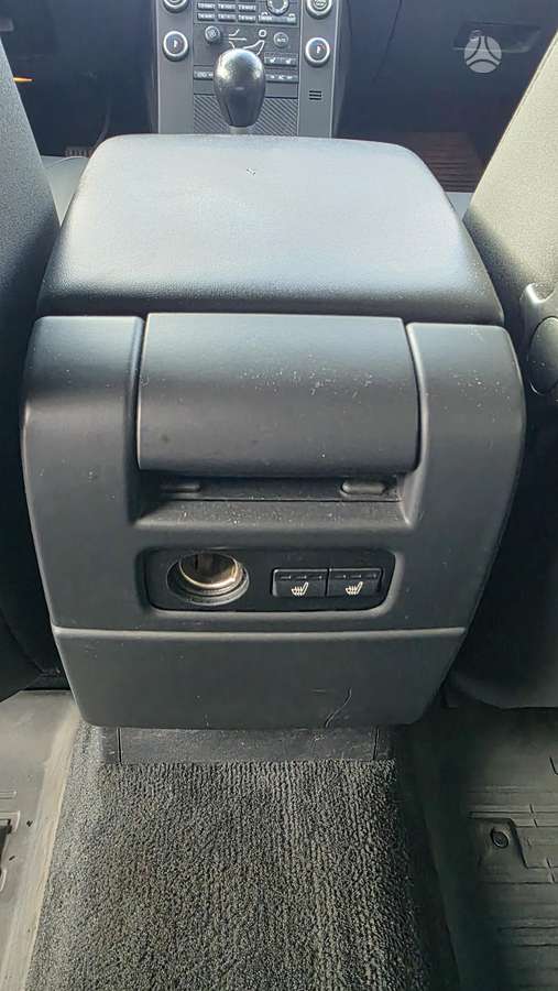 Volvo V70 2008 — photo 28