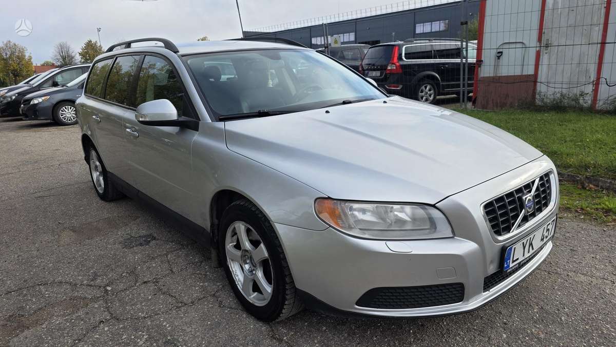 Volvo V70 2008 — photo 7