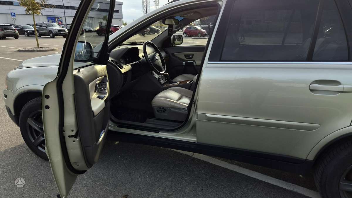 Volvo XC90 2007 — photo 8