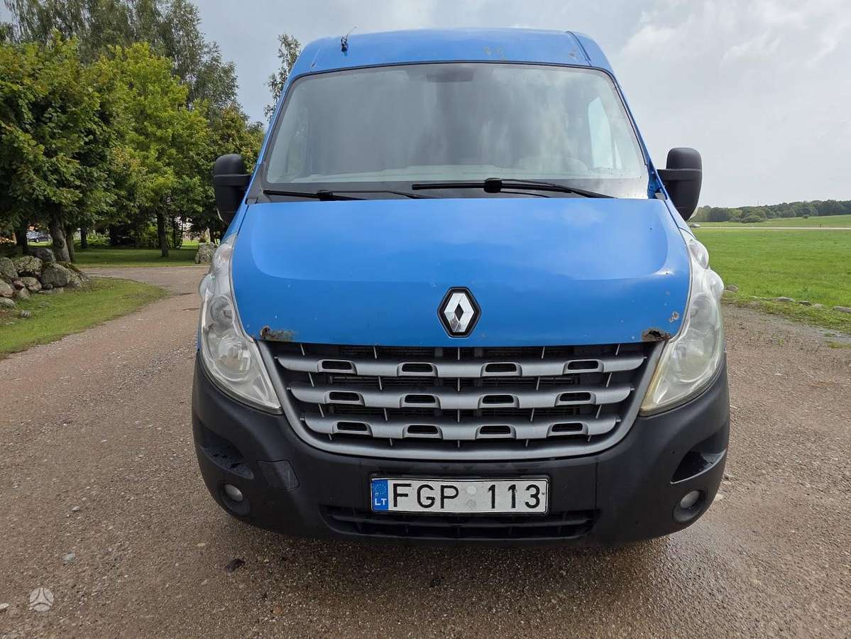 Renault Master 2011 — вигляд ззаду