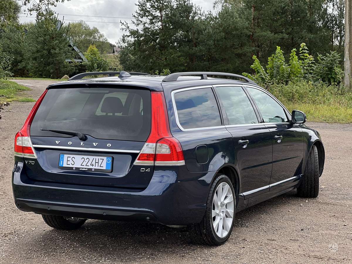 Volvo V70 2013 — photo 8