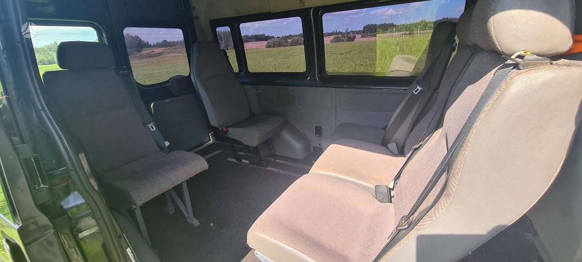 Ford Transit 2010 — photo 10