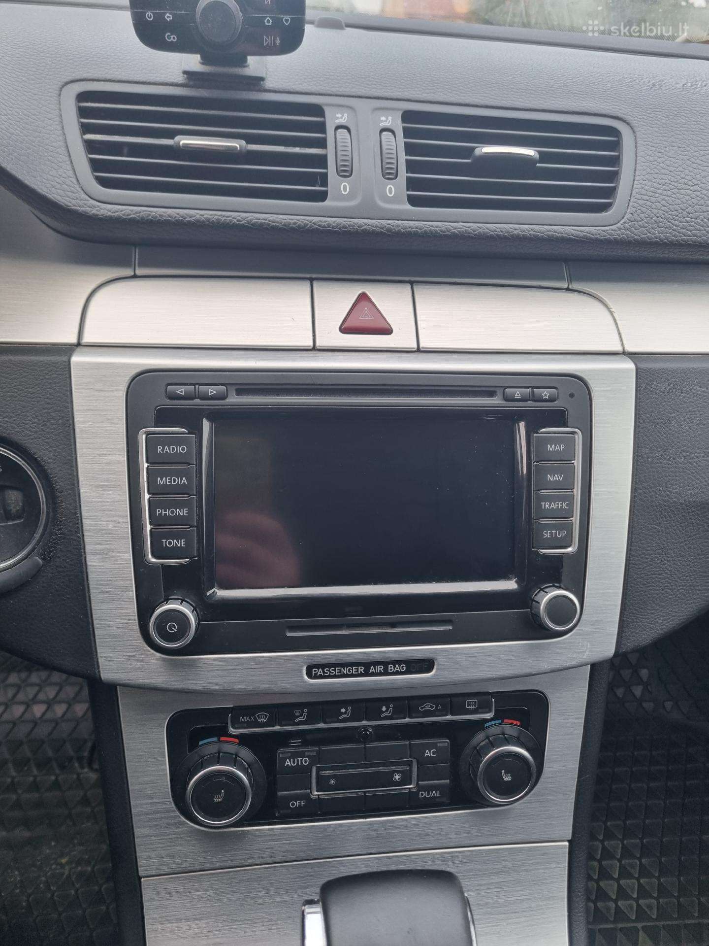 Volkswagen Passat 2010 — photo 5