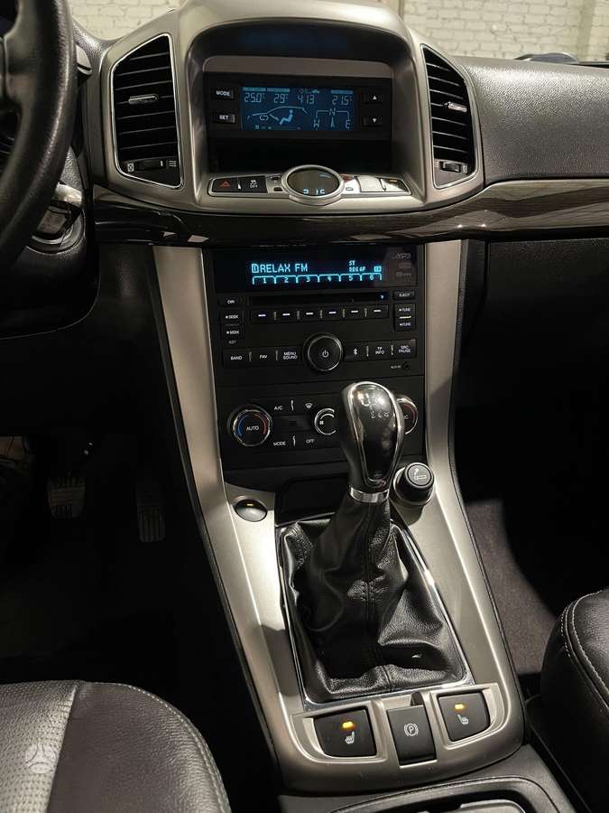 Chevrolet Captiva 2014 — photo 11