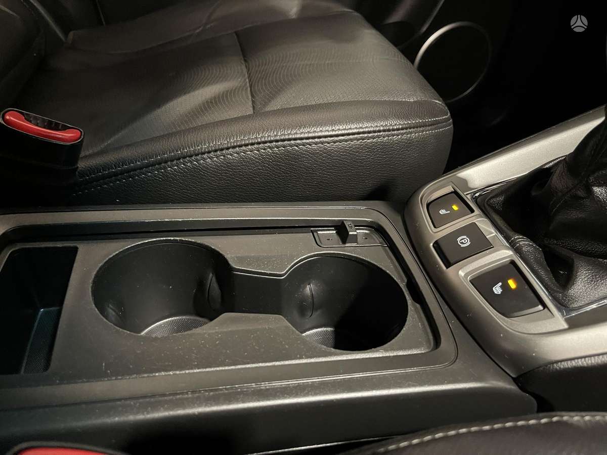 Chevrolet Captiva 2014 — photo 15