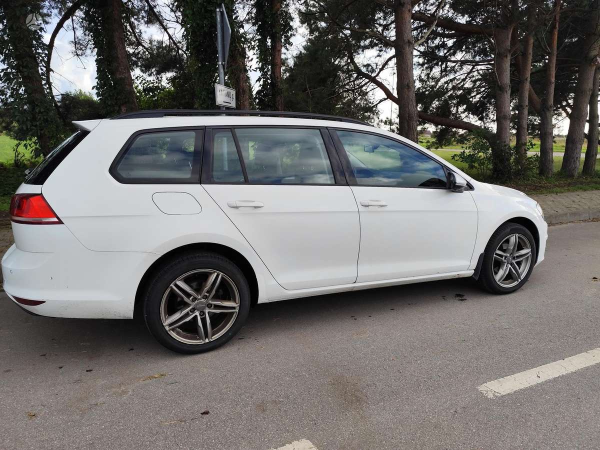 Volkswagen Golf, 2015