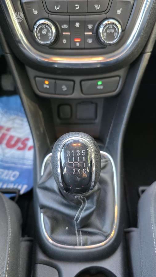 Opel Mokka 2013 — photo 21