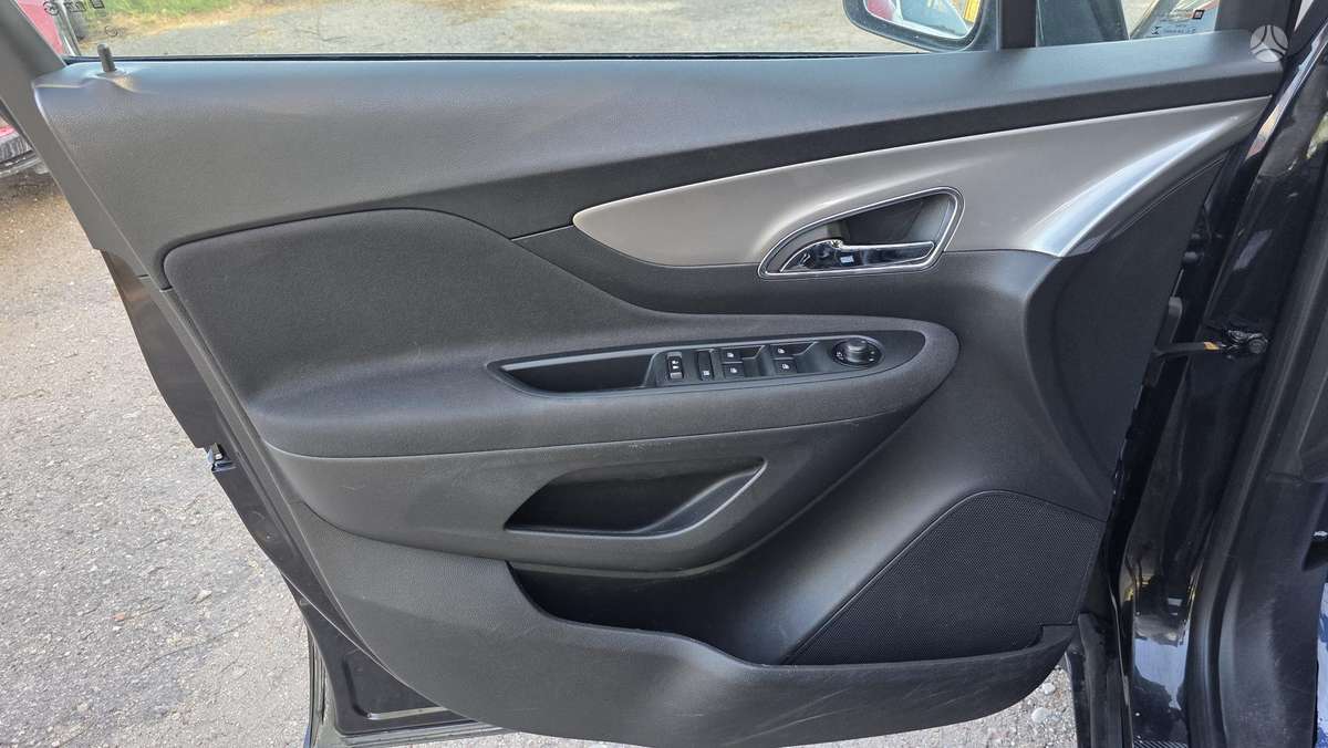 Opel Mokka 2013 — photo 30