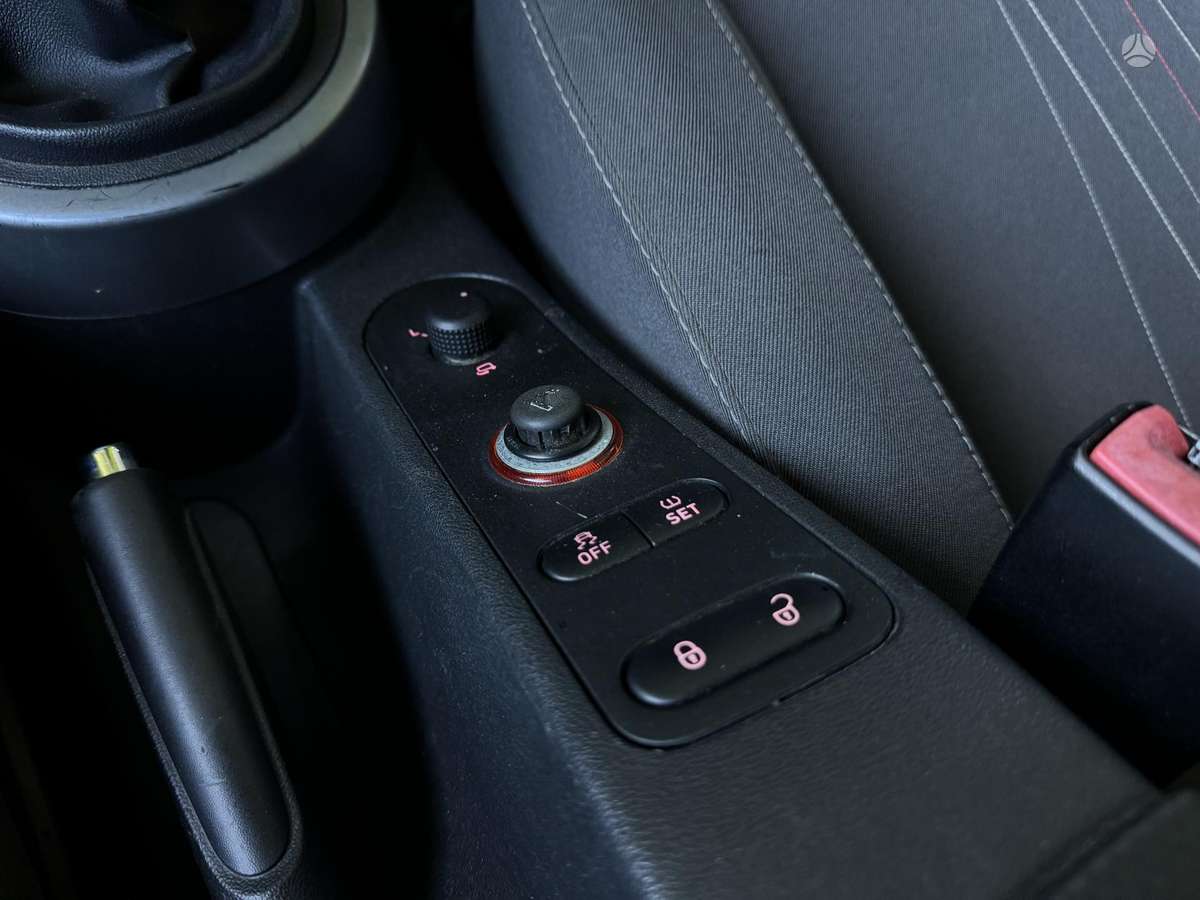 Seat Altea 2013 — photo 16