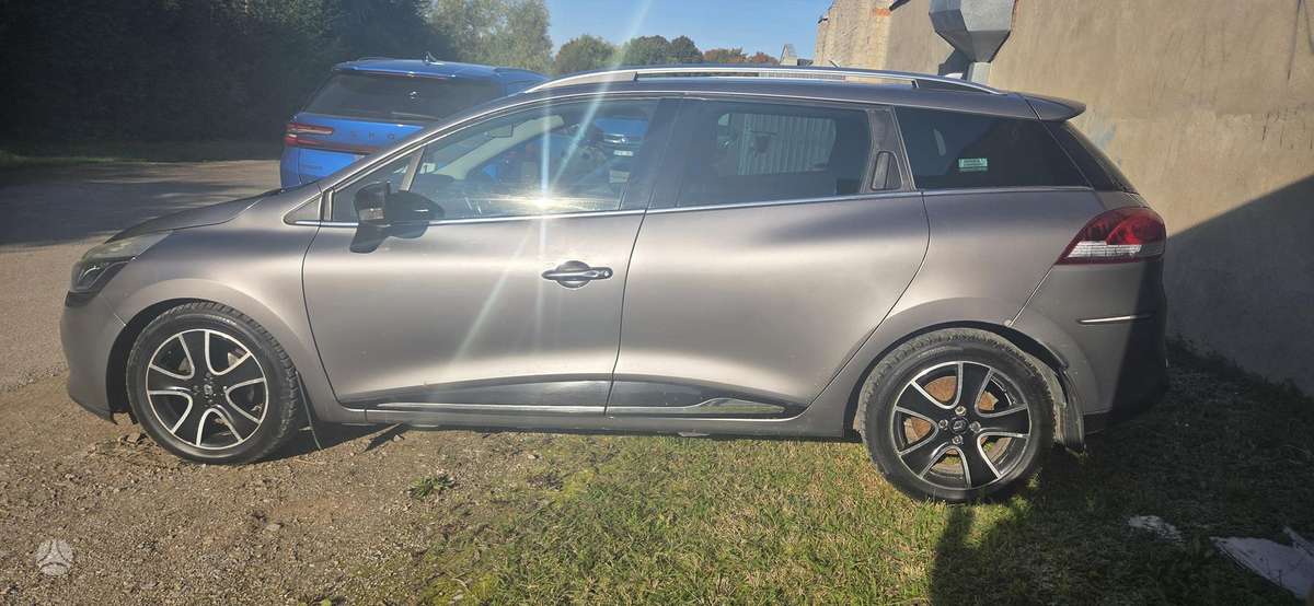 Renault Clio 2014 — photo 9
