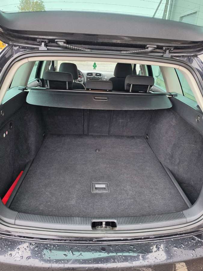 Volkswagen Golf 2011 — photo 9