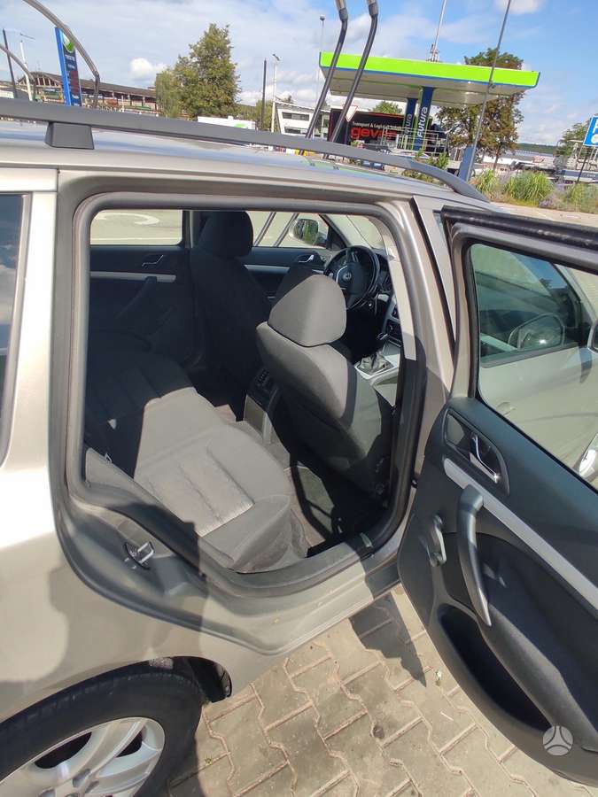 Skoda Octavia 2011 — photo 11