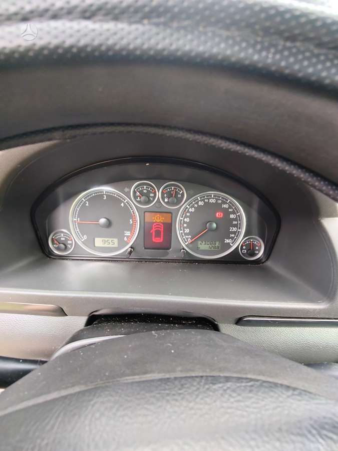 Seat Alhambra 2006 — photo 10