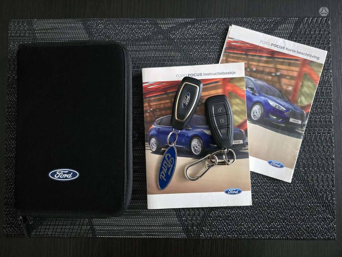 Ford Focus 2015 — photo 25