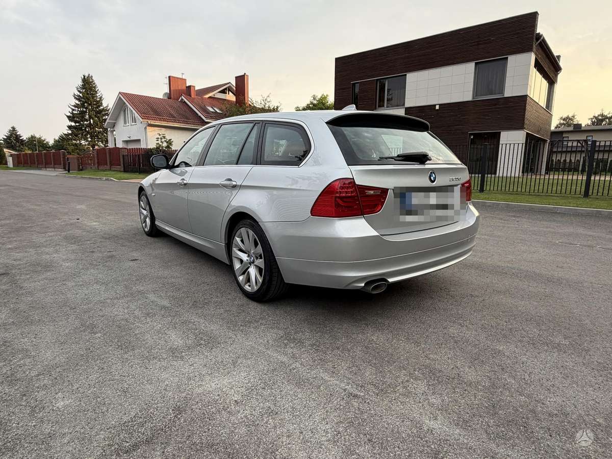 BMW 320 2012 — engine 1995 cm³, 184 HP (135kW)
