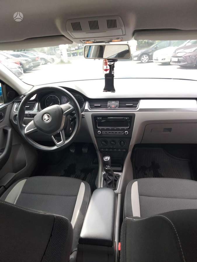 Skoda Rapid 2014 — photo 12