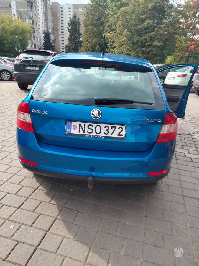 Skoda Rapid 2014 — photo 14