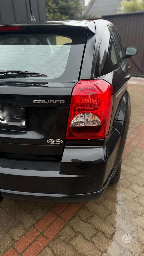 Dodge Caliber 2010 — фото 7