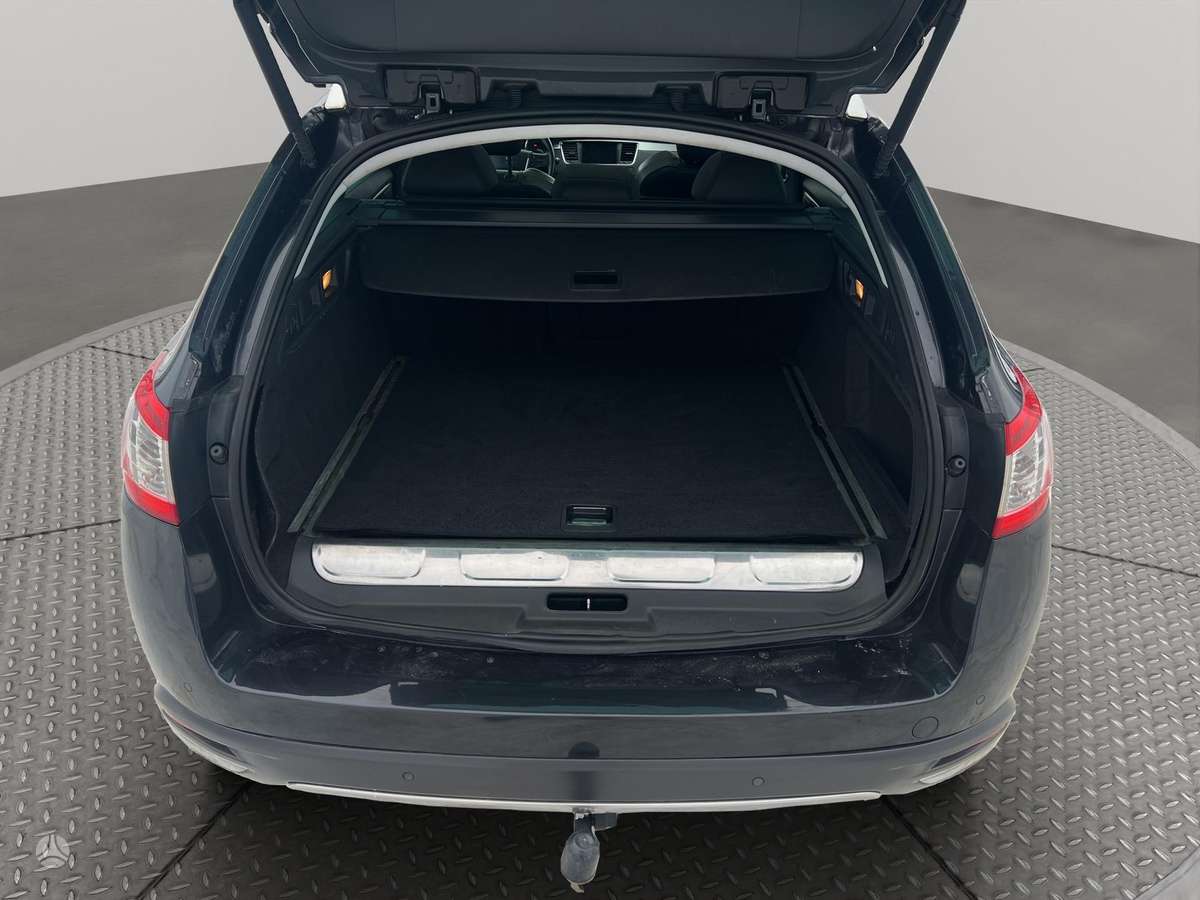 Peugeot 508 2012 — photo 10