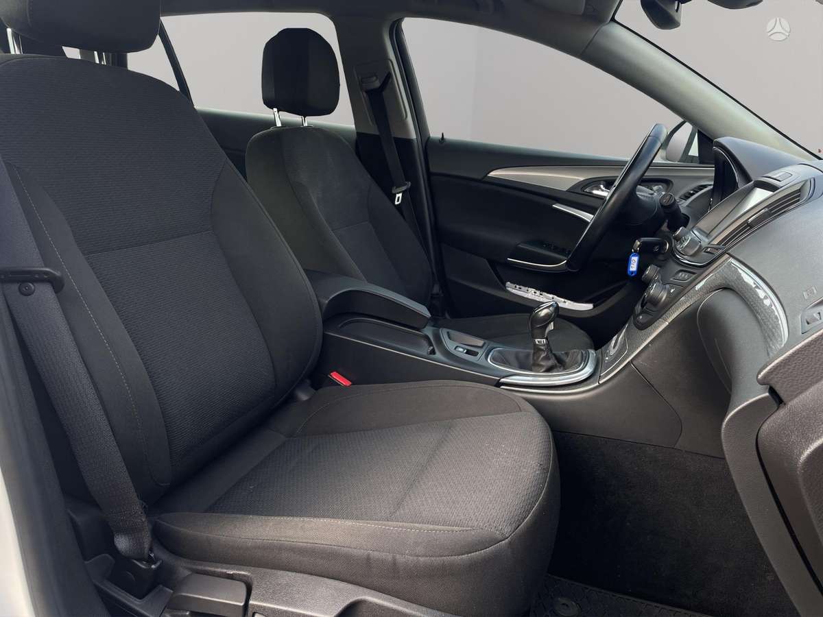 Opel Insignia 2015 — photo 8