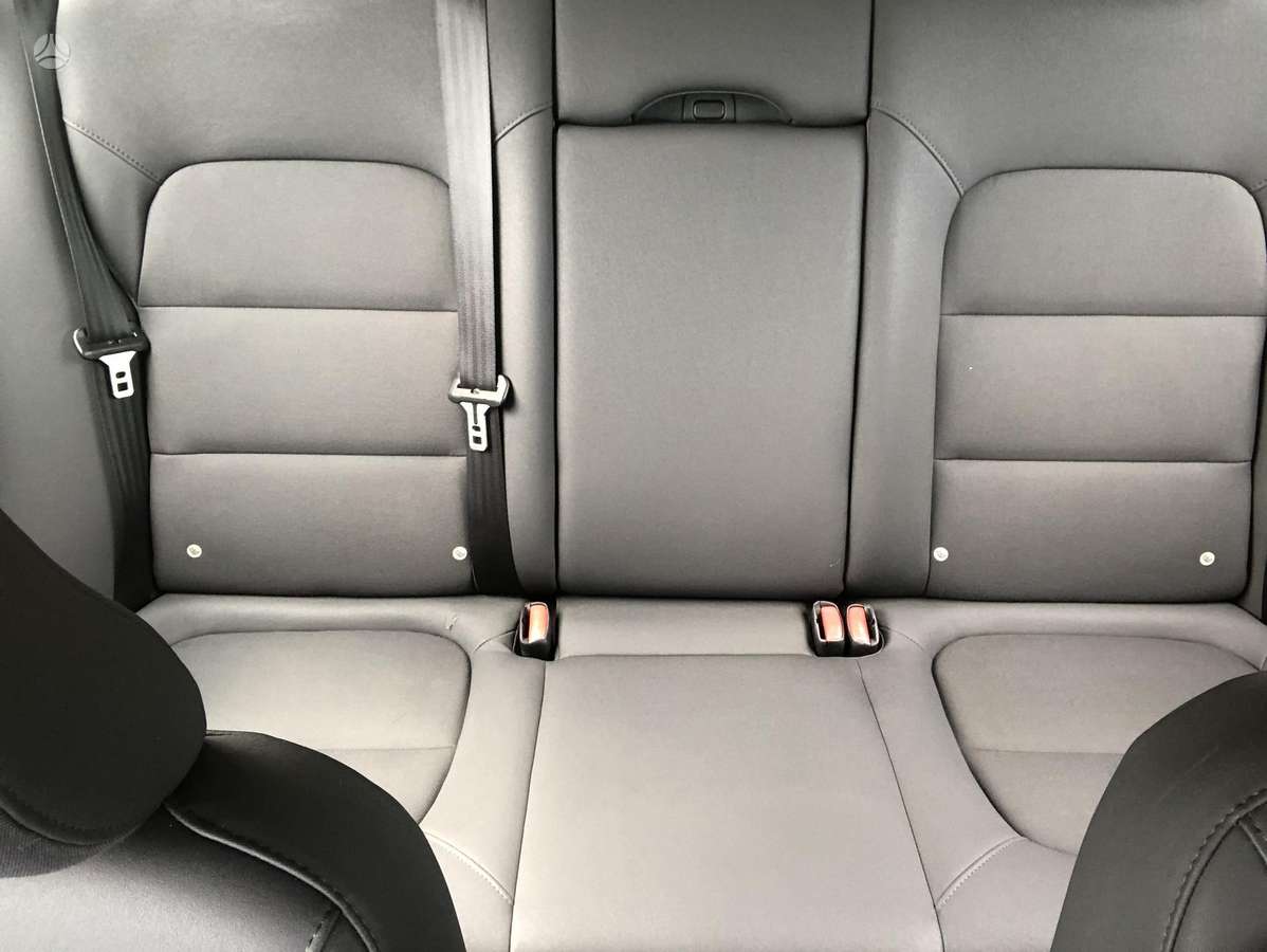 Volvo V70 2009 — photo 22