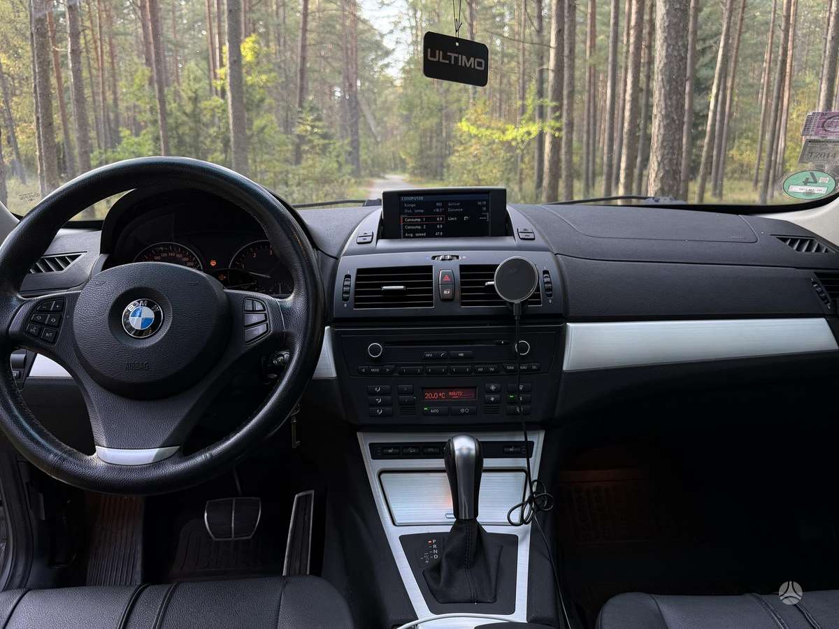 BMW X3 2009 — photo 12
