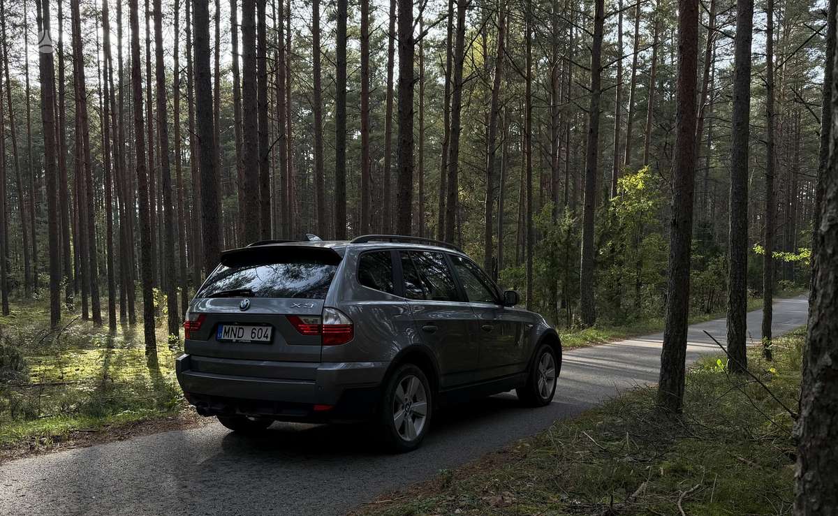 BMW X3 2009 — photo 9