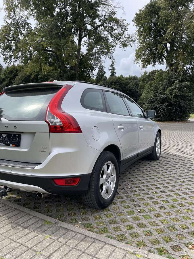 Volvo XC60 2010 — photo 5