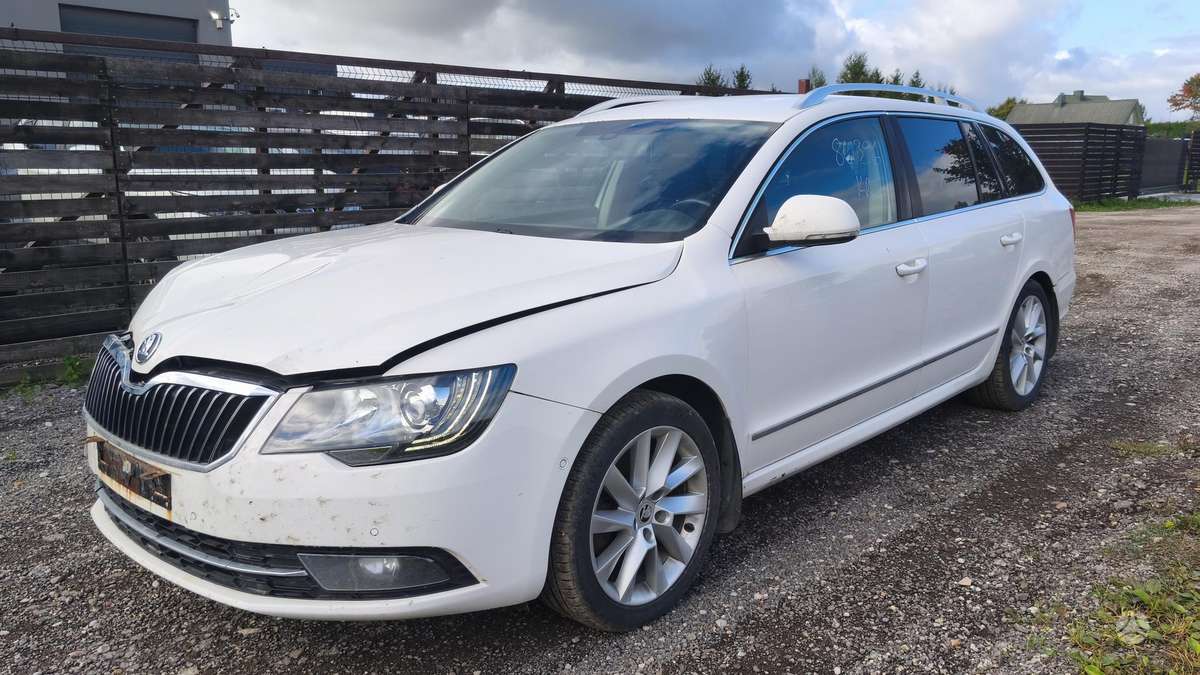 Skoda Superb 2013 — авто для ЗСУ з Європи