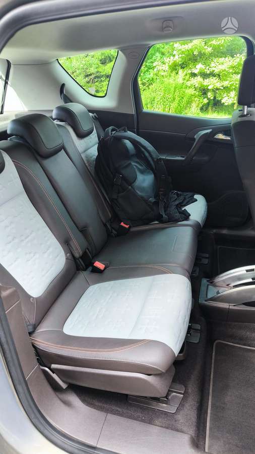 Opel Meriva 2010 — photo 17
