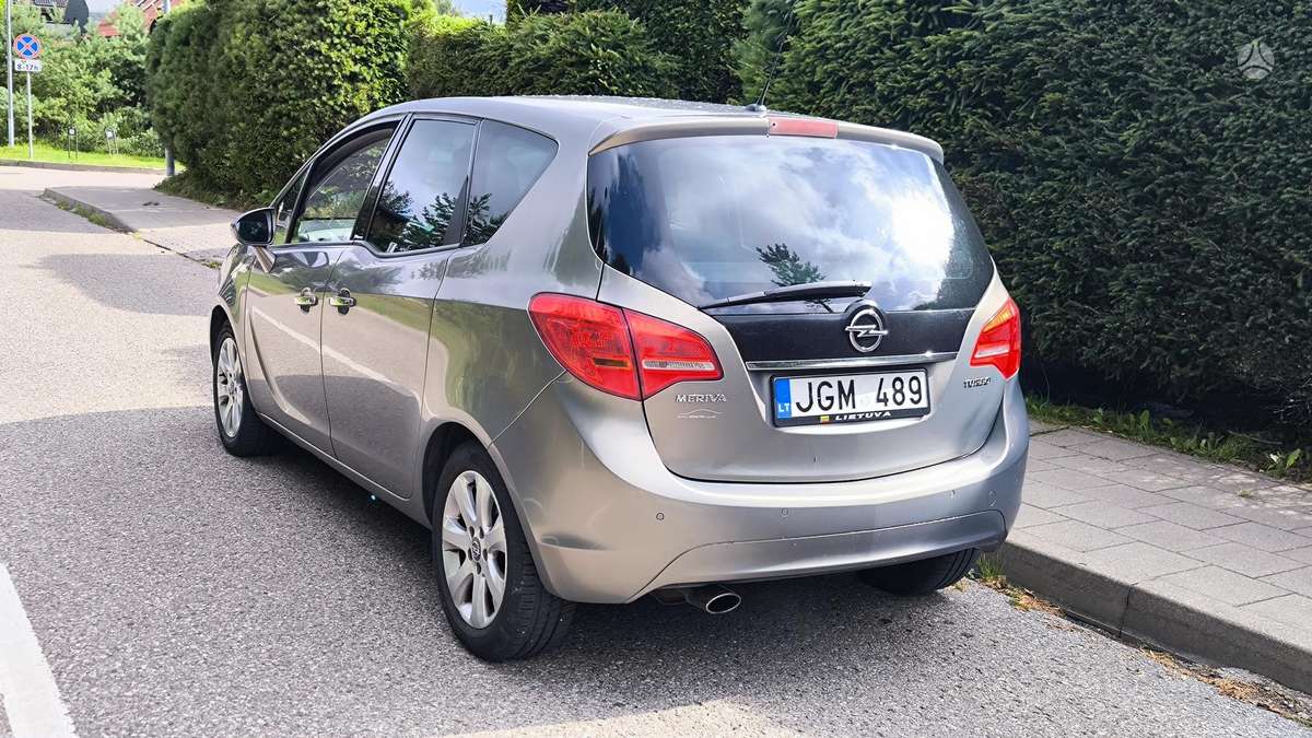 Opel Meriva 2010 — photo 8