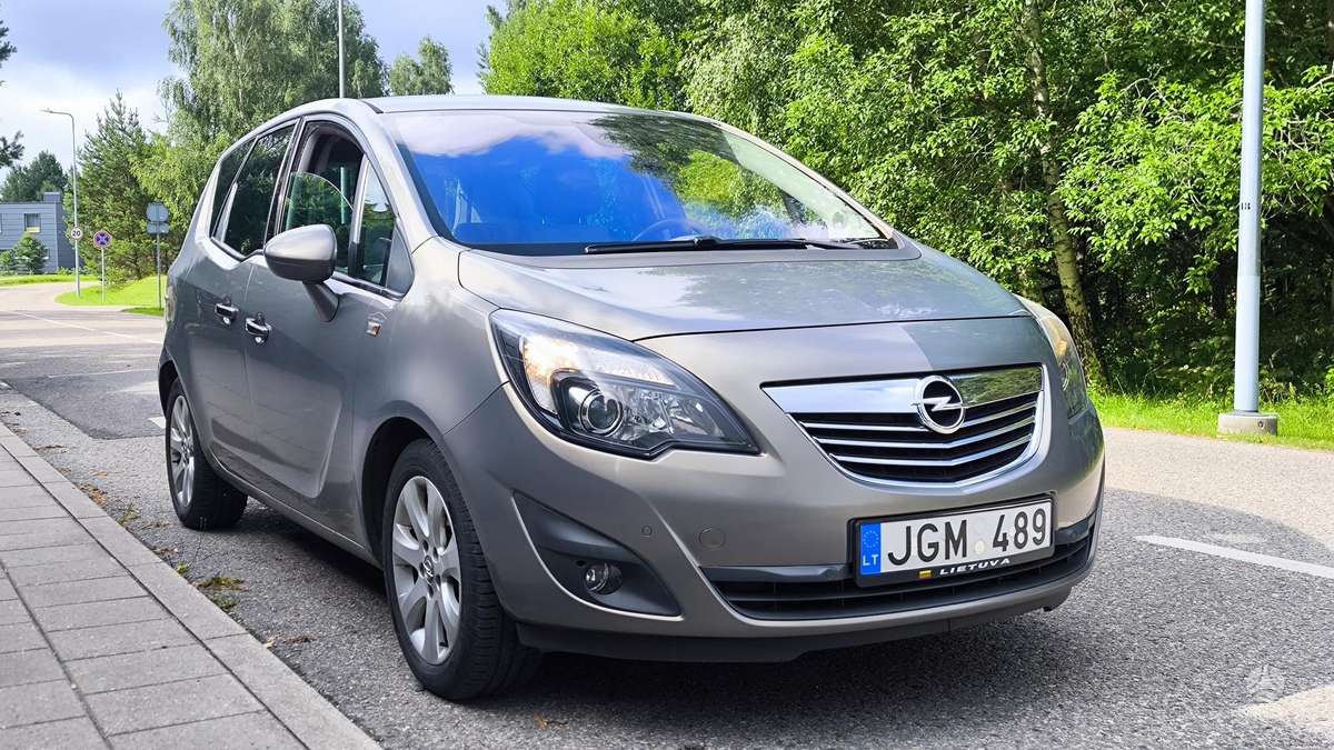 Opel Meriva 2010 — photo 9