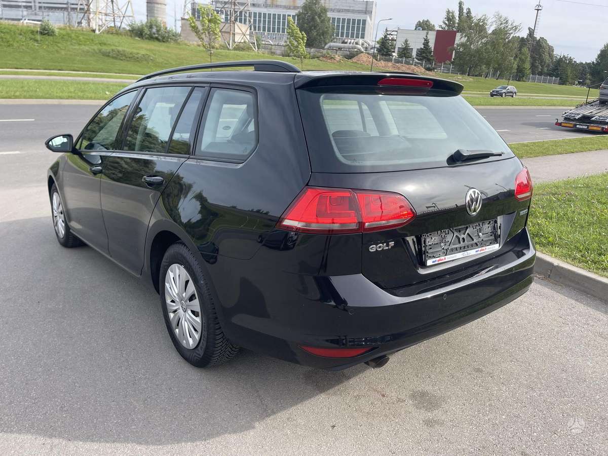 Volkswagen Golf 2015 — photo 11