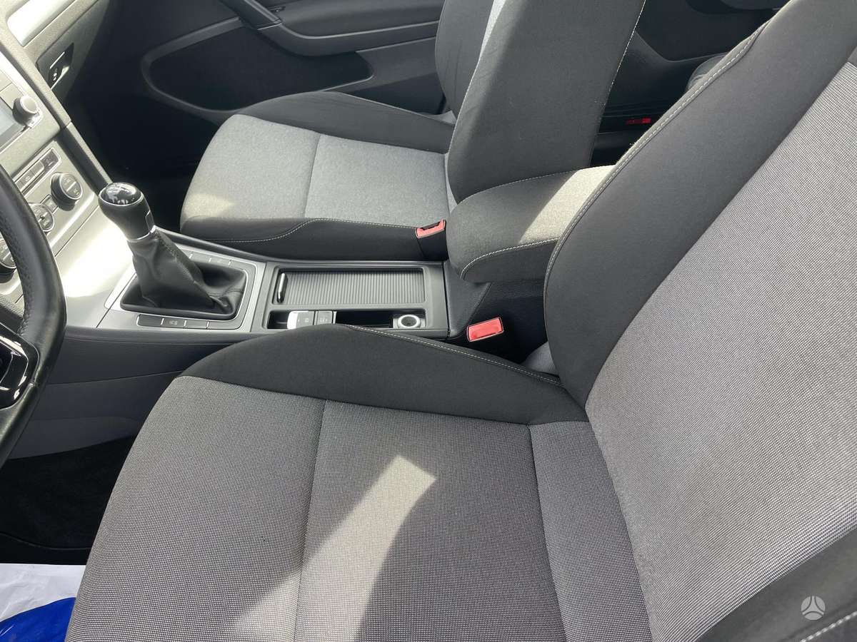 Volkswagen Golf 2015 — photo 24
