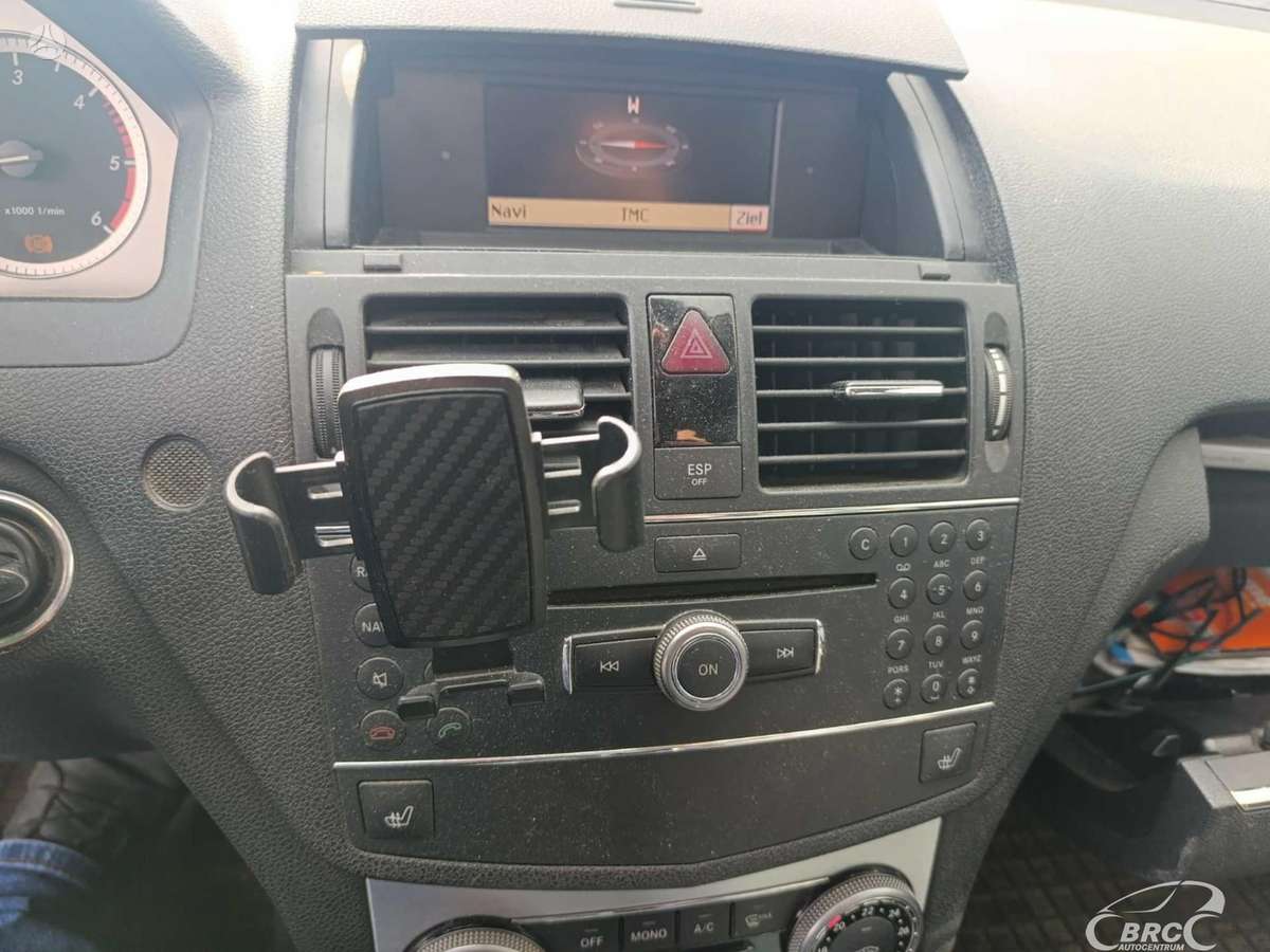 Mercedes-Benz C200 2008 — photo 26